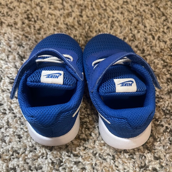 Blue Nike size 4C - Picture 3 of 5